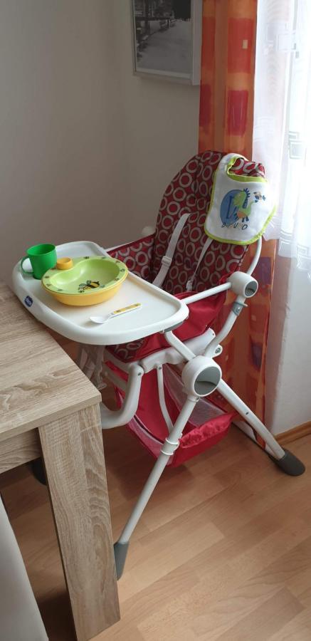 Monika'S Apartment Карлови Вари Екстериор снимка